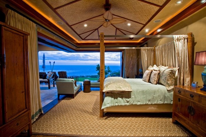 Have a vacation with your significant other in these wonderful place both inside and out!